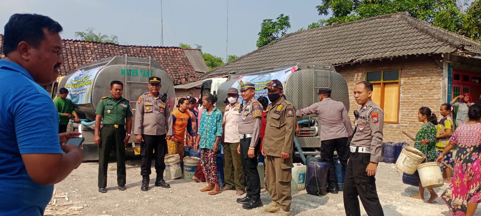 PENGIRIMAN AIR BRSIH