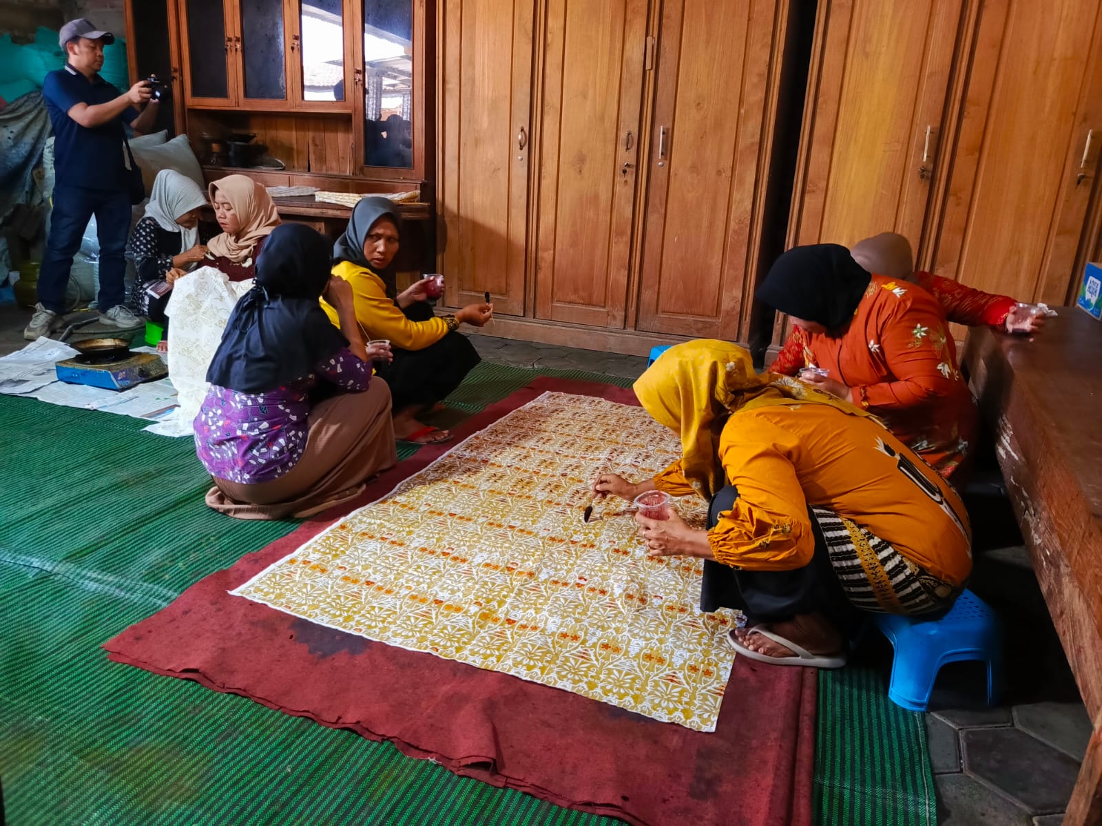 Selamat Hari Batik Nasional 2026, Saatnya Bangga dan Lestarikan Warisan Budaya Indonesia